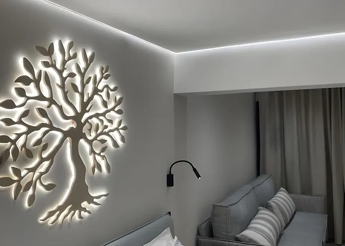 Elements Of Diros Pírgos Dhiroú