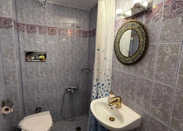 Casa de hóspedes Elements Of Diros 3*